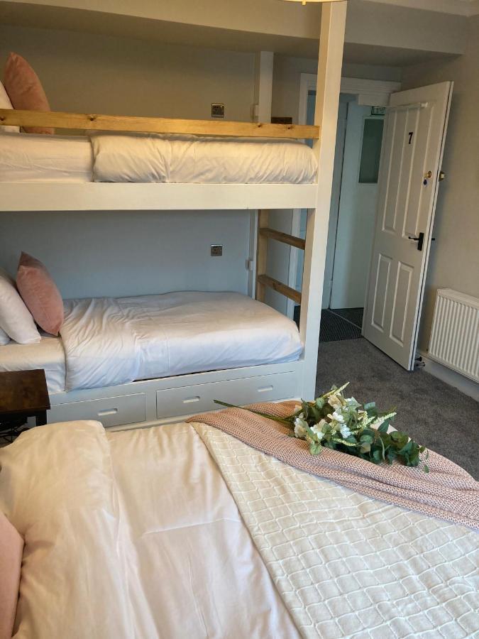Abbey Court Guest House Carlisle  Zewnętrze zdjęcie